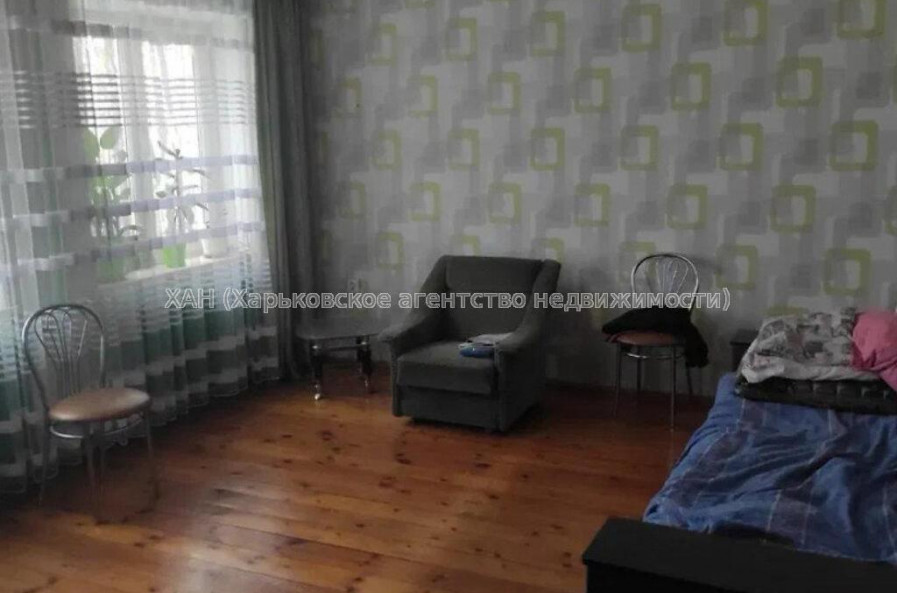 Продам дом, Териховская ул. , 162 м², 10 сот., частичный ремонт 