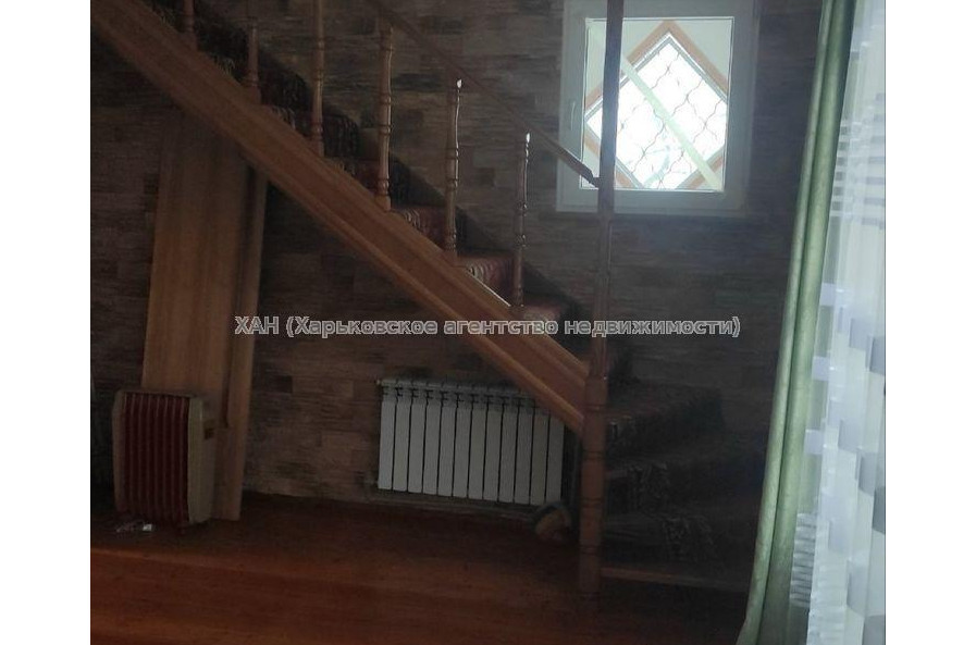 Продам дом, Териховская ул. , 162 м², 10 сот., частичный ремонт 