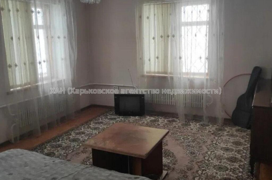 Продам дом, Териховская ул. , 162 м², 10 сот., частичный ремонт 