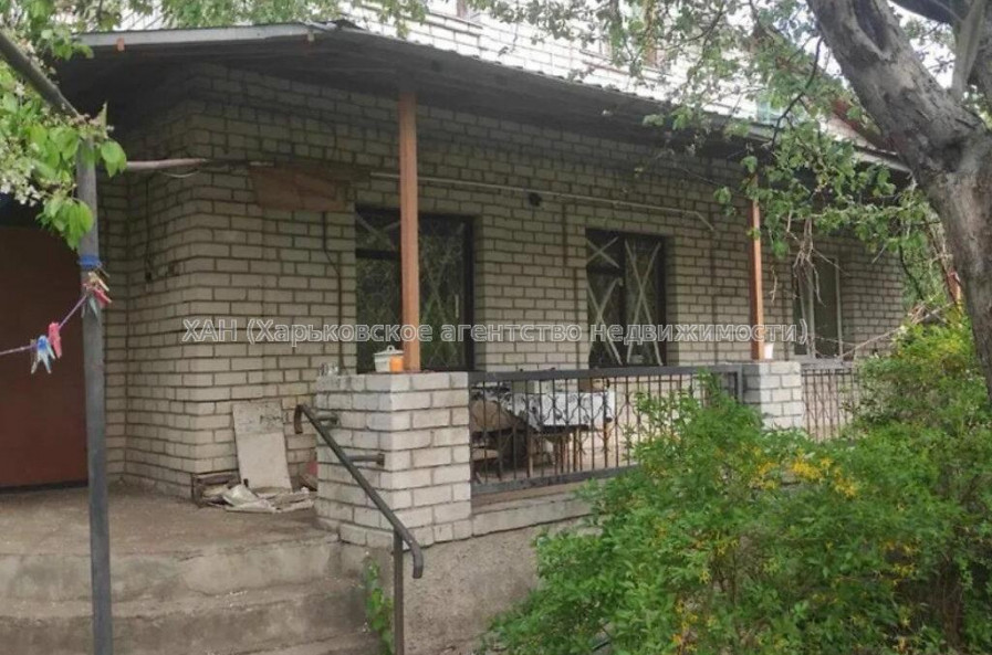 Продам дом, Териховская ул. , 162 м², 10 сот., частичный ремонт 