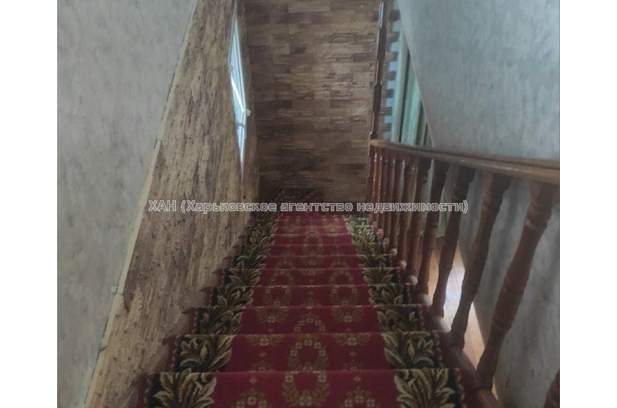 Продам дом, Териховская ул. , 162 м², 10 сот., частичный ремонт 