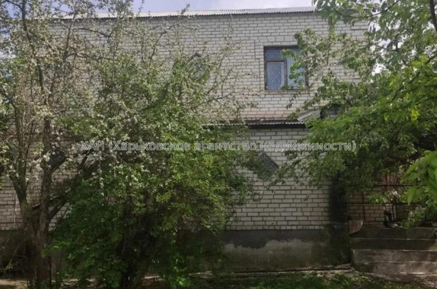 Продам дом, Териховская ул. , 162 м², 10 сот., частичный ремонт 