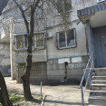 Продам квартиру, Ахсарова Энвера ул. , 17 , 2 кім., 52 м², частичный ремонт 