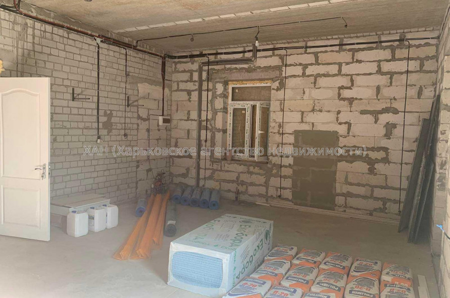 Продам дом, Вокзальная ул. , 192 м², 4 сот., частичный ремонт 