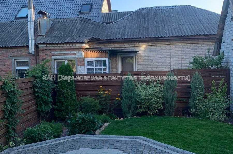 Продам дом, Вокзальная ул. , 192 м², 4 сот., частичный ремонт 