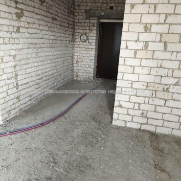 Продам квартиру, Героев Харькова просп. , 1  ком., 47.50 м², без внутренних работ 