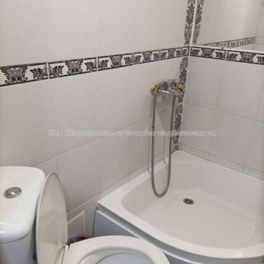 Продам квартиру, Кузнечная ул. , 3 кім., 60 м², капитальный ремонт 