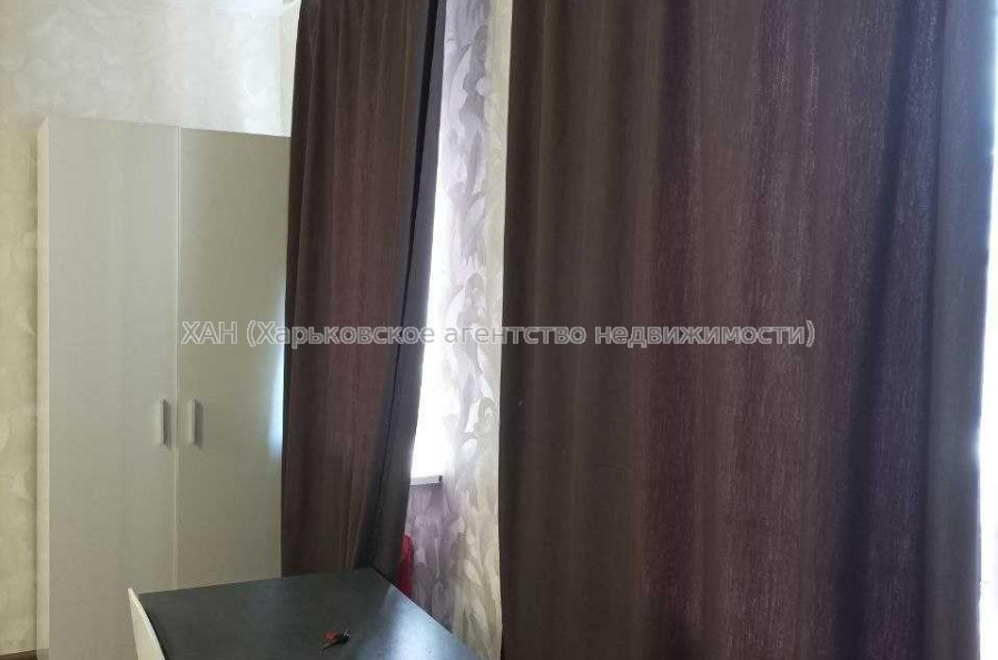 Продам квартиру, Кузнечная ул. , 3 кім., 60 м², капитальный ремонт 