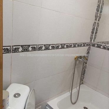 Продам квартиру, Кузнечная ул. , 3 кім., 60 м², капитальный ремонт 