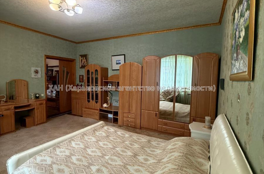 Продам квартиру, Фанинский пер. , 3В , 2 кім., 50 м², косметический ремонт 