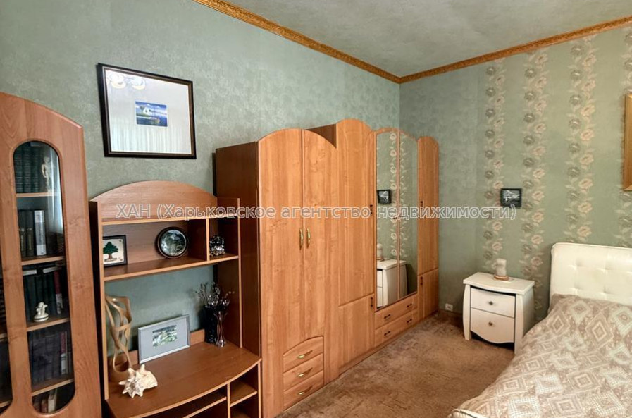 Продам квартиру, Фанинский пер. , 3В , 2 кім., 50 м², косметический ремонт 