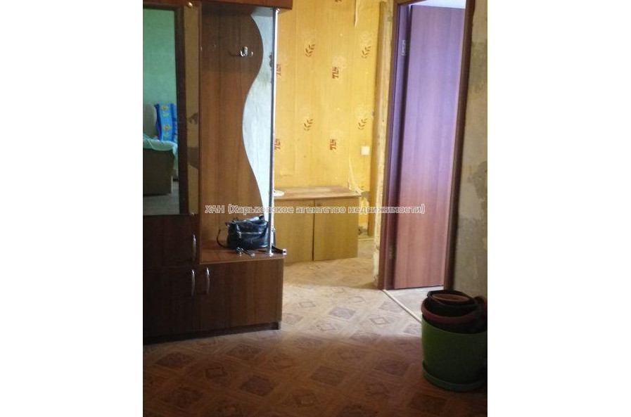 Продам квартиру, Холодногорская ул. , 2  ком., 47 м², косметический ремонт 