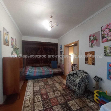 Продам квартиру, Академиков Ахиезеров ул. , 2 кім., 43 м², советский ремонт 