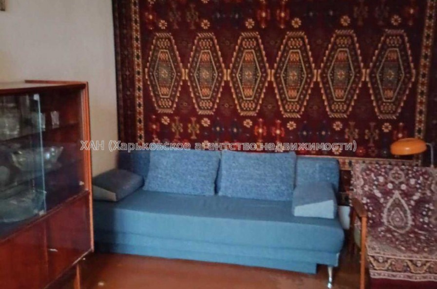 Продам квартиру, Академиков Ахиезеров ул. , 2 кім., 43 м², советский ремонт 