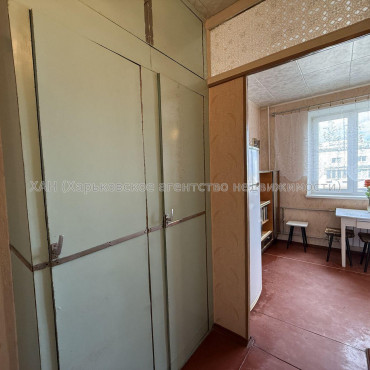 Продам квартиру, Шариковая ул. , 3 кім., 78 м², косметический ремонт 