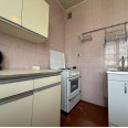 Продам квартиру, Шариковая ул. , 3 кім., 78 м², косметический ремонт 