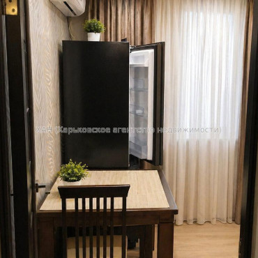 Продам квартиру, Богомольца ул. , 2  ком., 51 м², евроремонт 