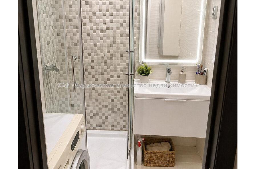 Продам квартиру, Богомольца ул. , 2  ком., 51 м², евроремонт 