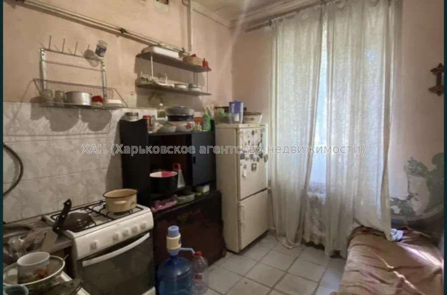 Продам квартиру, Тепловозная ул. , 1  ком., 38 м², советский ремонт 