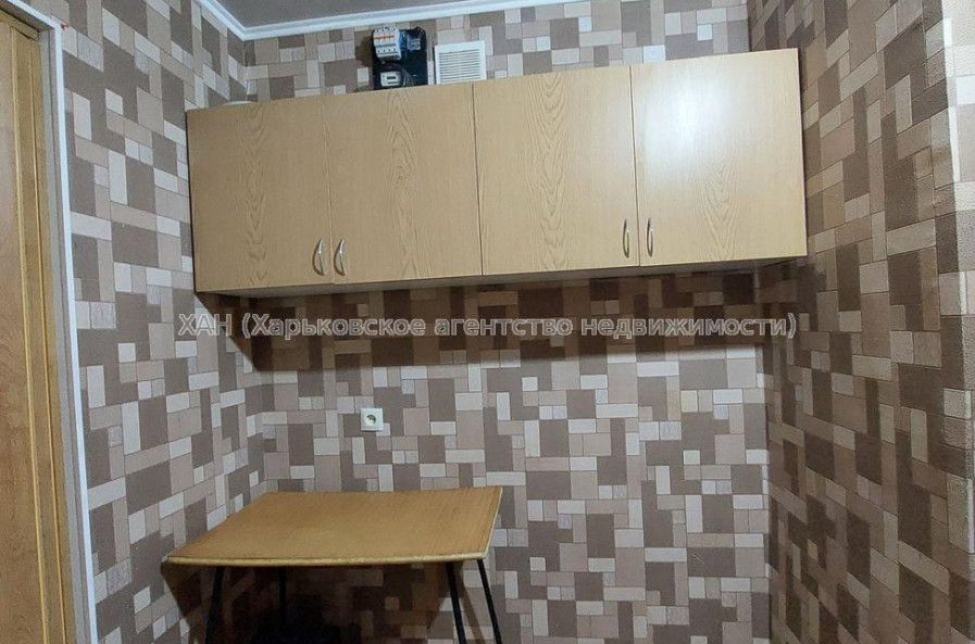Продам квартиру, Зерновой пер. , 1 кім., 23 м², косметический ремонт 