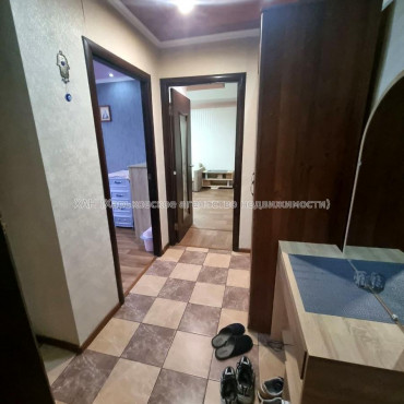 Продам квартиру, Европейская ул. , 4 , 2 кім., 46 м², капитальный ремонт 