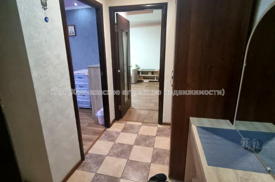 Продам квартиру, Европейская ул. , 4 , 2 кім., 46 м², капитальный ремонт 