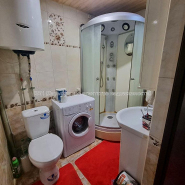 Продам квартиру, Европейская ул. , 4 , 2 кім., 46 м², капитальный ремонт 