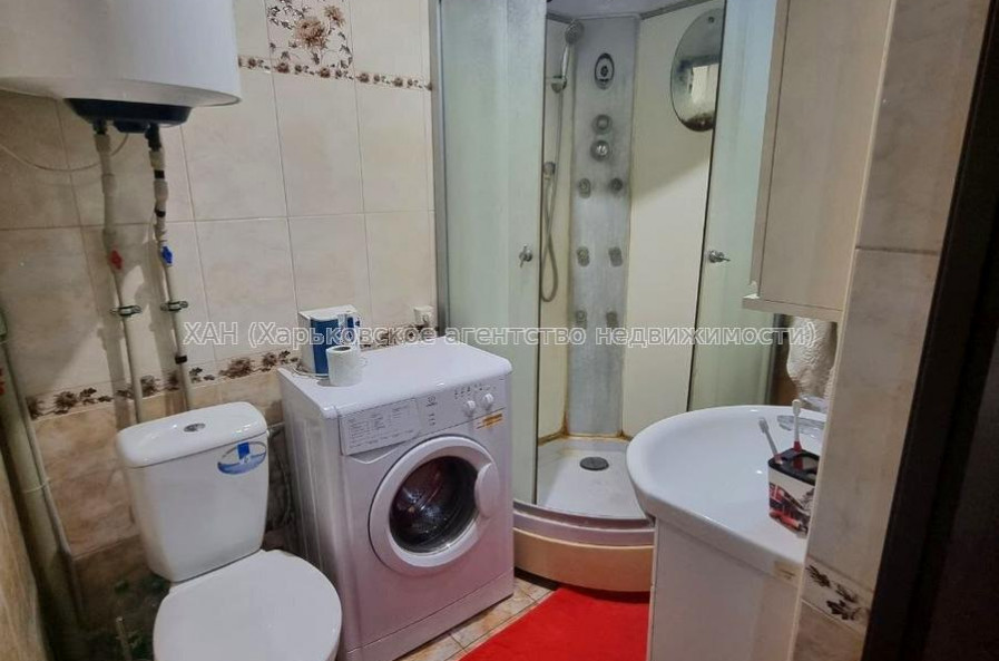 Продам квартиру, Европейская ул. , 4 , 2 кім., 46 м², капитальный ремонт 