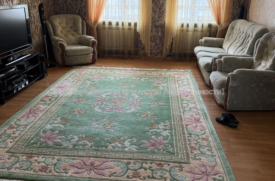 Продам квартиру, Героев Харькова просп. , 3  ком., 127 м², евроремонт 