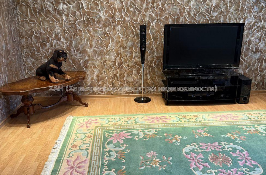 Продам квартиру, Героев Харькова просп. , 3  ком., 127 м², евроремонт 