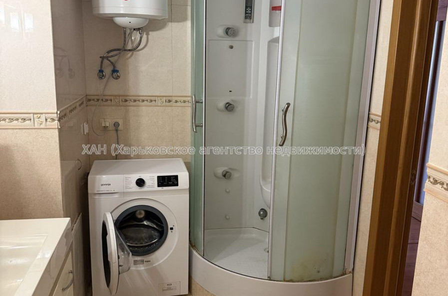 Продам квартиру, Героев Харькова просп. , 3  ком., 127 м², евроремонт 