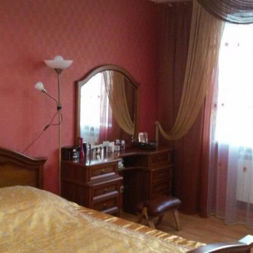 Продам квартиру, Героев Харькова просп. , 3  ком., 127 м², евроремонт 