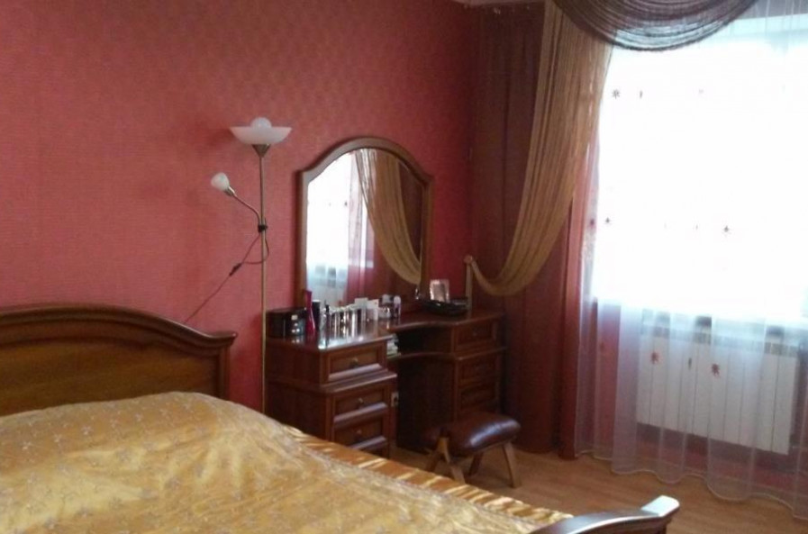 Продам квартиру, Героев Харькова просп. , 3  ком., 127 м², евроремонт 