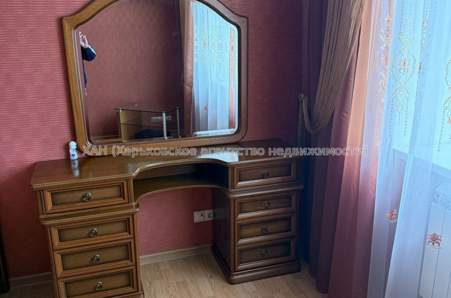 Продам квартиру, Героев Харькова просп. , 3  ком., 127 м², евроремонт 
