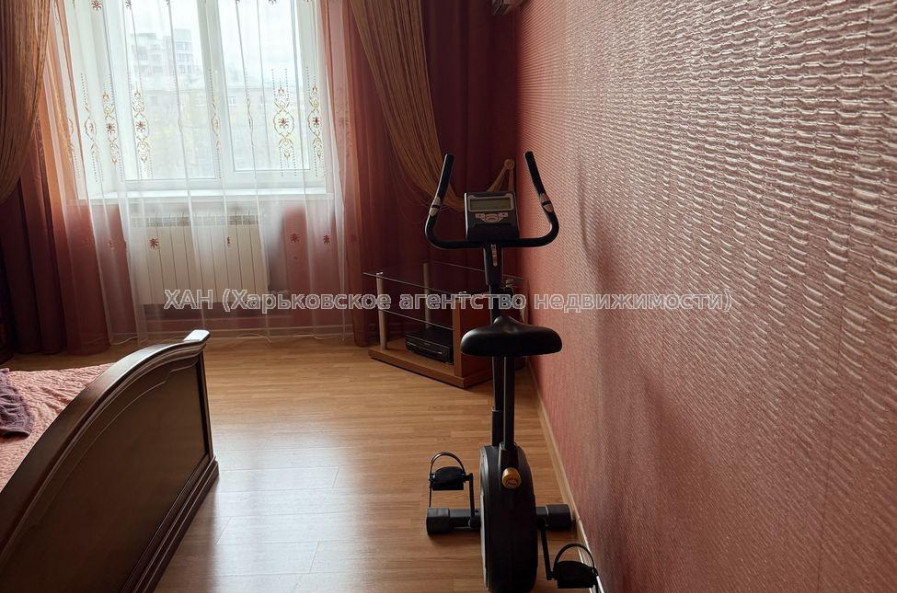 Продам квартиру, Героев Харькова просп. , 3  ком., 127 м², евроремонт 