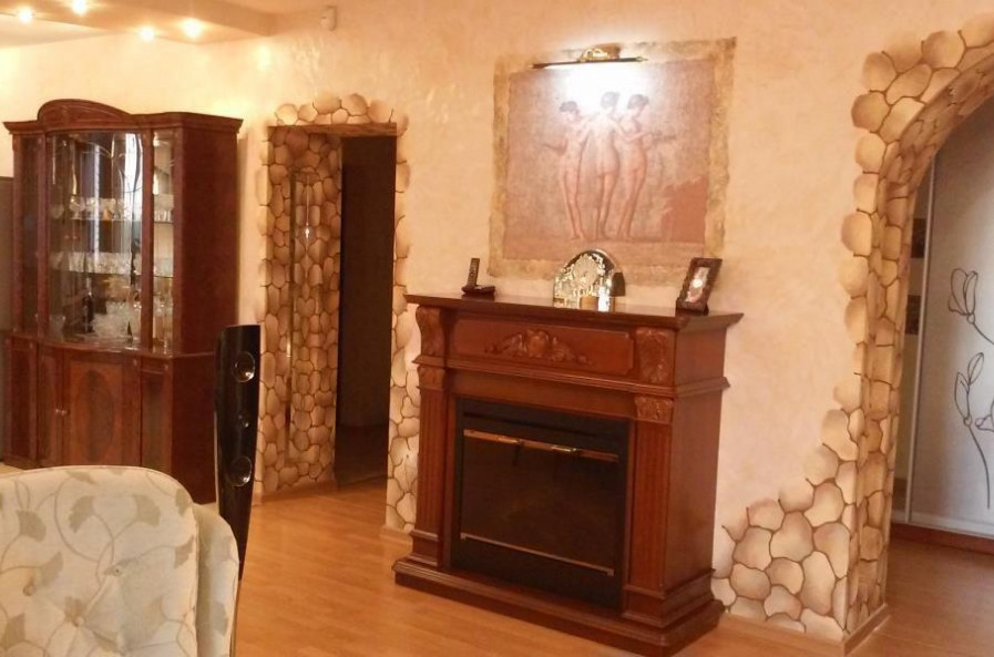 Продам квартиру, Героев Харькова просп. , 3  ком., 127 м², евроремонт 