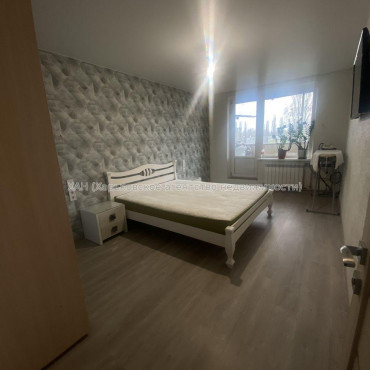 Продам квартиру, Валентиновская ул. , 3  ком., 63 м², евроремонт 