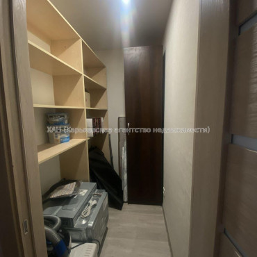 Продам квартиру, Валентиновская ул. , 3  ком., 63 м², евроремонт 