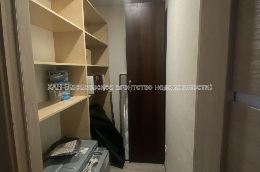 Продам квартиру, Валентиновская ул. , 3  ком., 63 м², евроремонт 