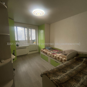 Продам квартиру, Валентиновская ул. , 3  ком., 63 м², евроремонт 