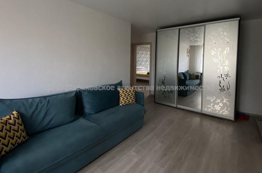 Продам квартиру, Валентиновская ул. , 3  ком., 63 м², евроремонт 