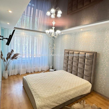 Продам квартиру, Салтовское шоссе , 3  ком., 65.70 м², евроремонт 