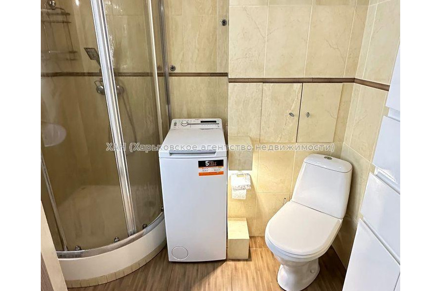 Продам квартиру, Салтовское шоссе , 3  ком., 65.70 м², евроремонт 