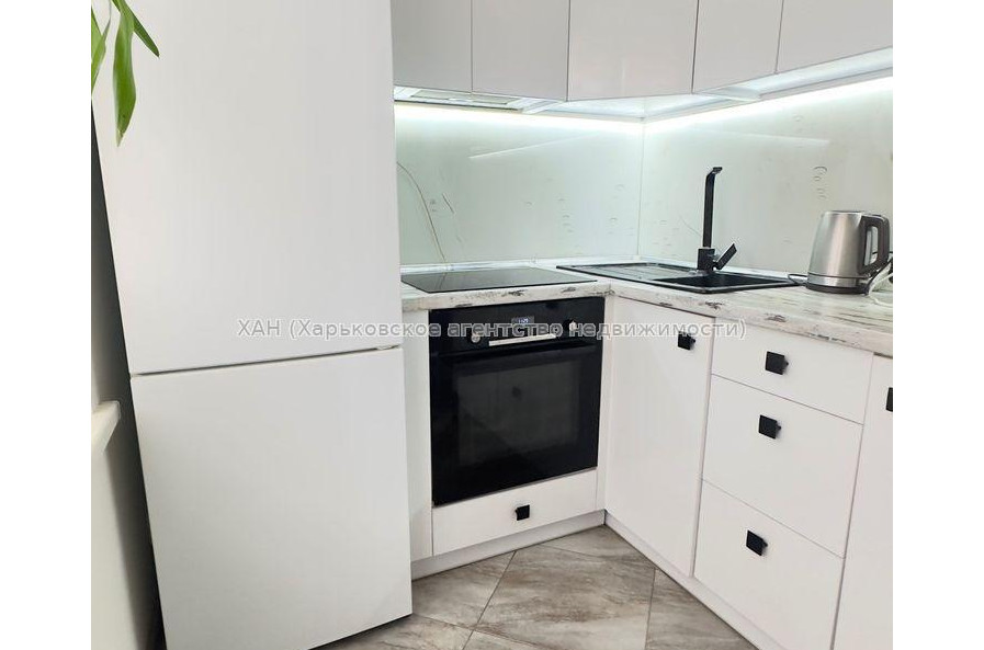 Продам квартиру, Салтовское шоссе , 3  ком., 65.70 м², евроремонт 