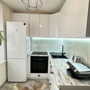 Продам квартиру, Салтовское шоссе , 3  ком., 65.70 м², евроремонт 
