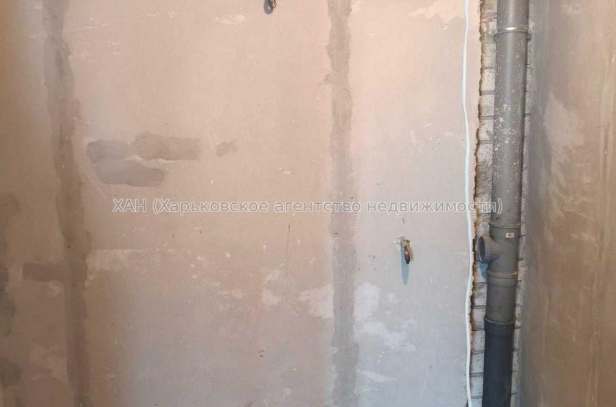 Продам квартиру, Борткевича ул. , 1  ком., 40 м², без отделочных работ 