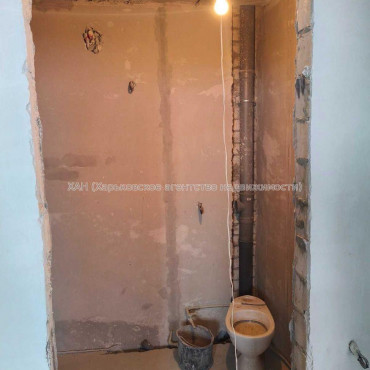 Продам квартиру, Борткевича ул. , 1  ком., 40 м², без отделочных работ 