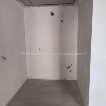Продам квартиру, Борткевича ул. , 1  ком., 40 м², без отделочных работ 