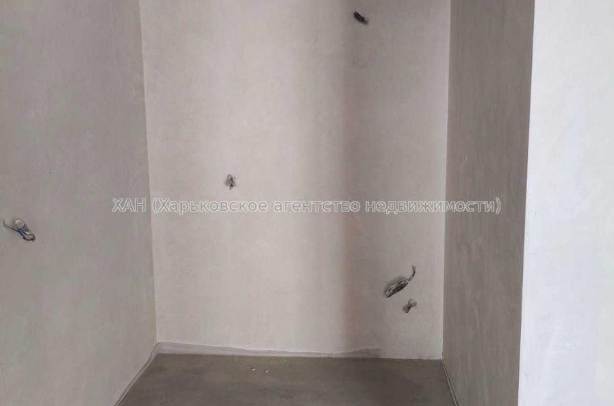 Продам квартиру, Борткевича ул. , 1  ком., 40 м², без отделочных работ 