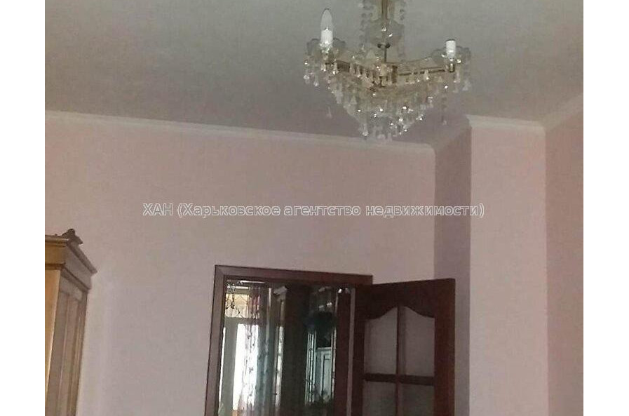 Продам квартиру, Дудинской ул. , 3  ком., 65 м², косметический ремонт 